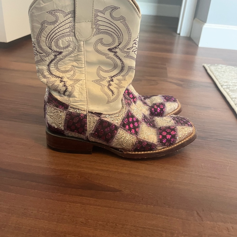 Ferrini White and Cream Cowboy Boots